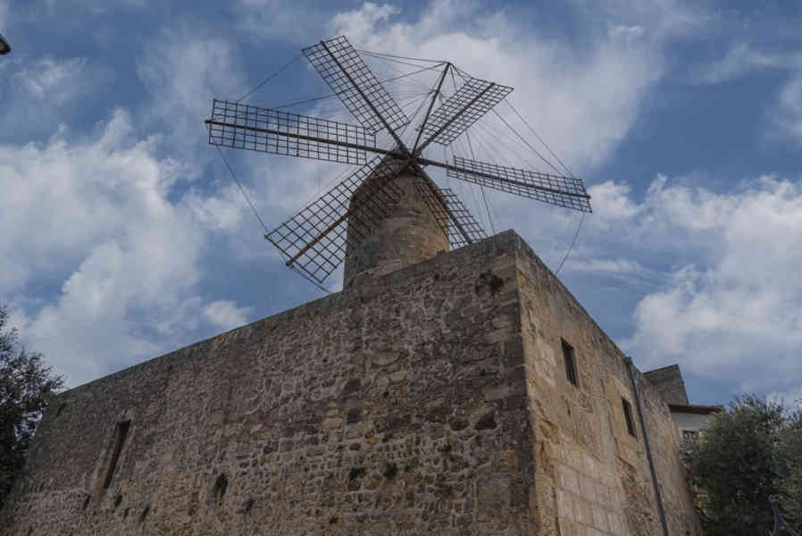 Mallorca - Manacor 12 - molino de'n Fraret.jpg